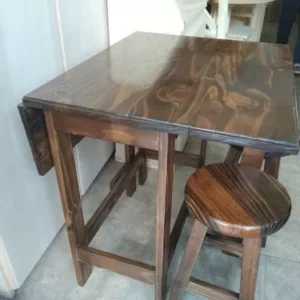 Mesa De Alas Con 2 Bancos De Madera