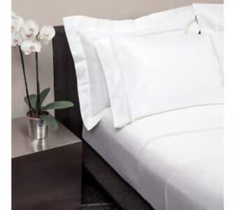 Juego De Sábanas King Size Lisa 198x203+30 Hotel Suave - C R