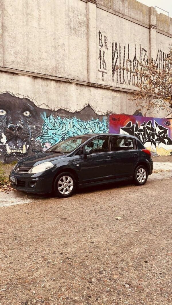 Nissan Tiida 1.8 Premium Mt