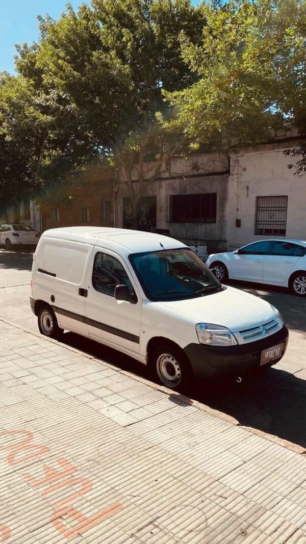 Citroën Berlingo 1.6 Essence Furgon Dir Aa 2abag Abs P.lat - Imagen 14