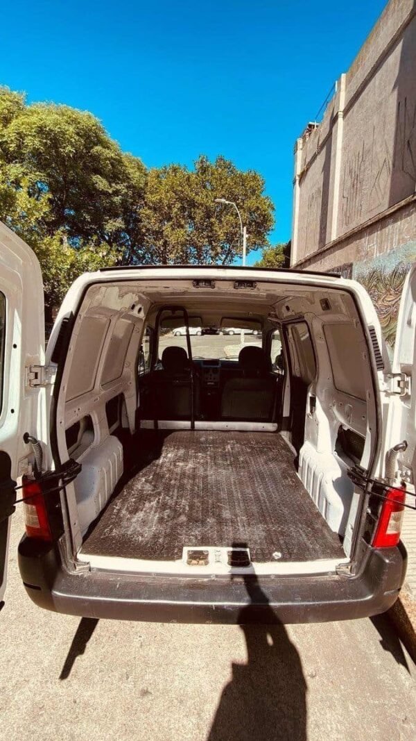 Citroën Berlingo 1.6 Essence Furgon Dir Aa 2abag Abs P.lat - Imagen 17