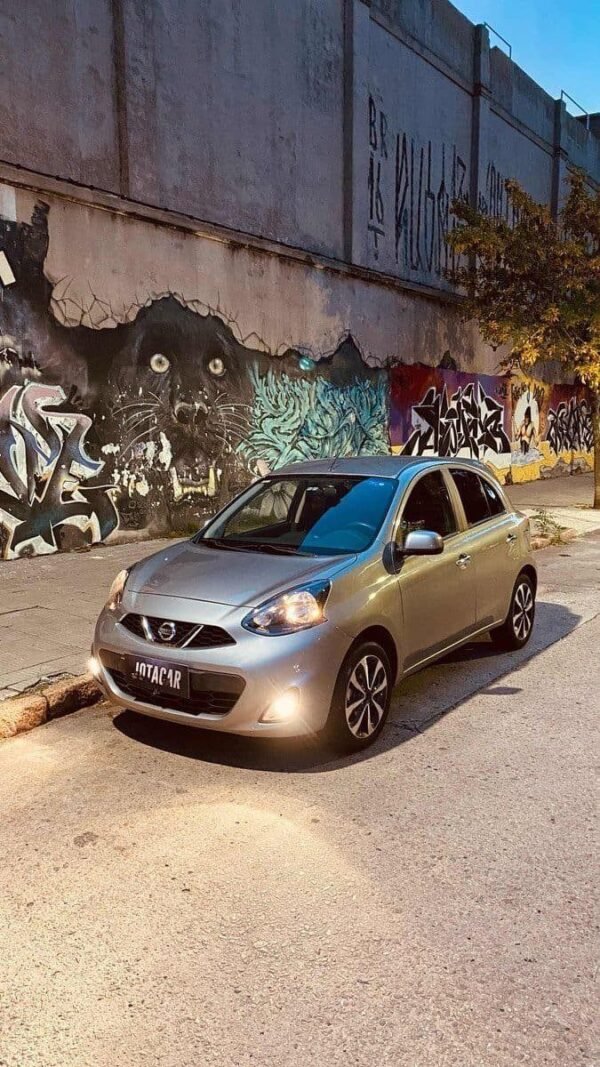 Nissan March 1.6 Advance Mt - Imagen 2