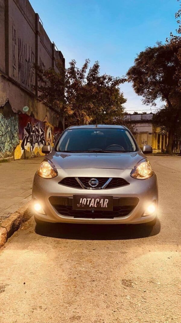 Nissan March 1.6 Advance Mt - Imagen 3