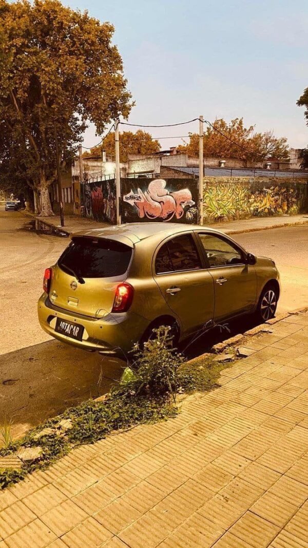 Nissan March 1.6 Advance Mt - Imagen 16