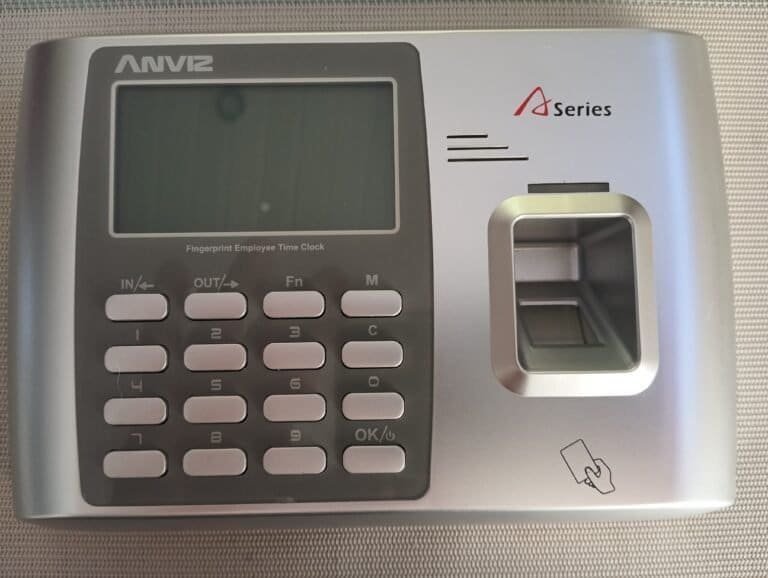 Control de Acceso y Asistencia