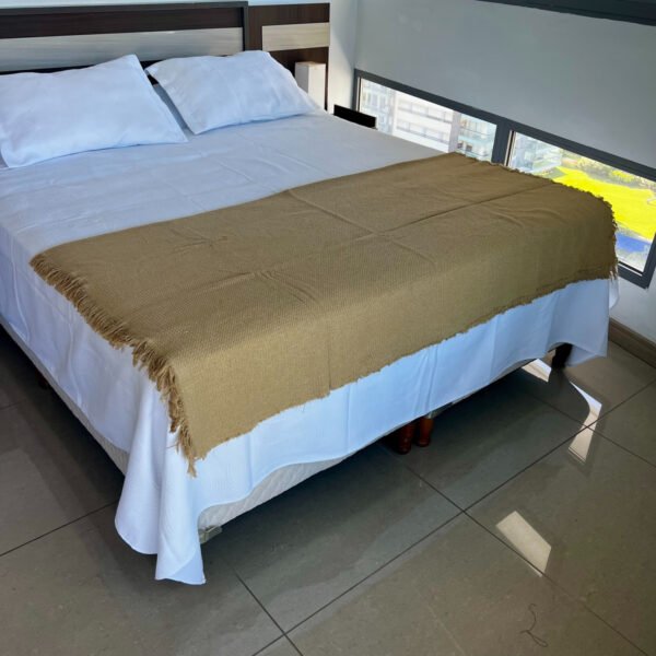 Manta Sofá Sillón Abrigo Pie De Cama Decoración 180x165 Cm Camel Lisa - Imagen 2